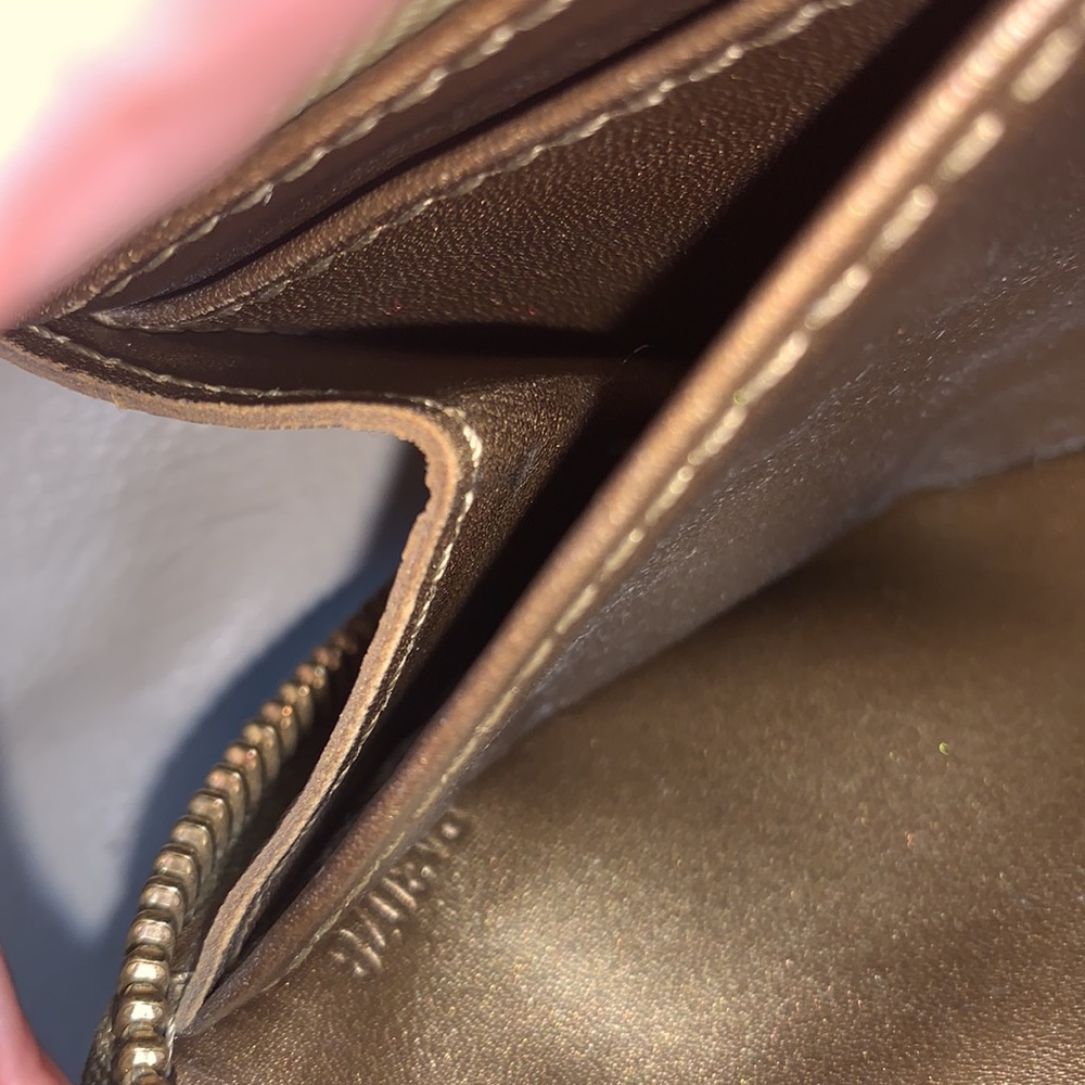 Louis Vuitton Bronze Suhali Long Zippy Wallet - Picture 8 of 12